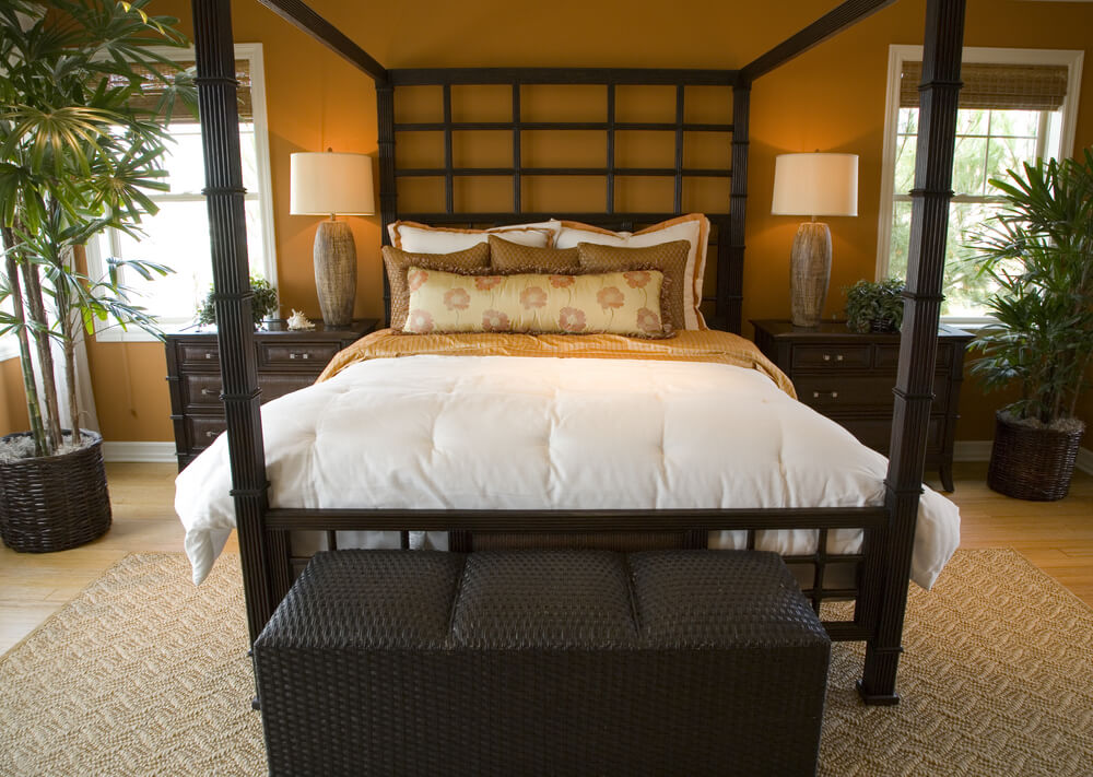 18 Primary Bedrooms Featuring Canopy Beds and Four Poster Beds ...