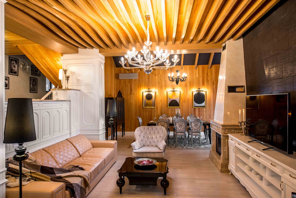 Rich Woodwork Defines This Luxury Cottage Interior – Home Stratosphere