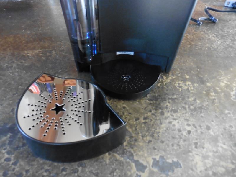 Keurig K60 Spillage Container Removed Keurig K60 Spillage Container Removed