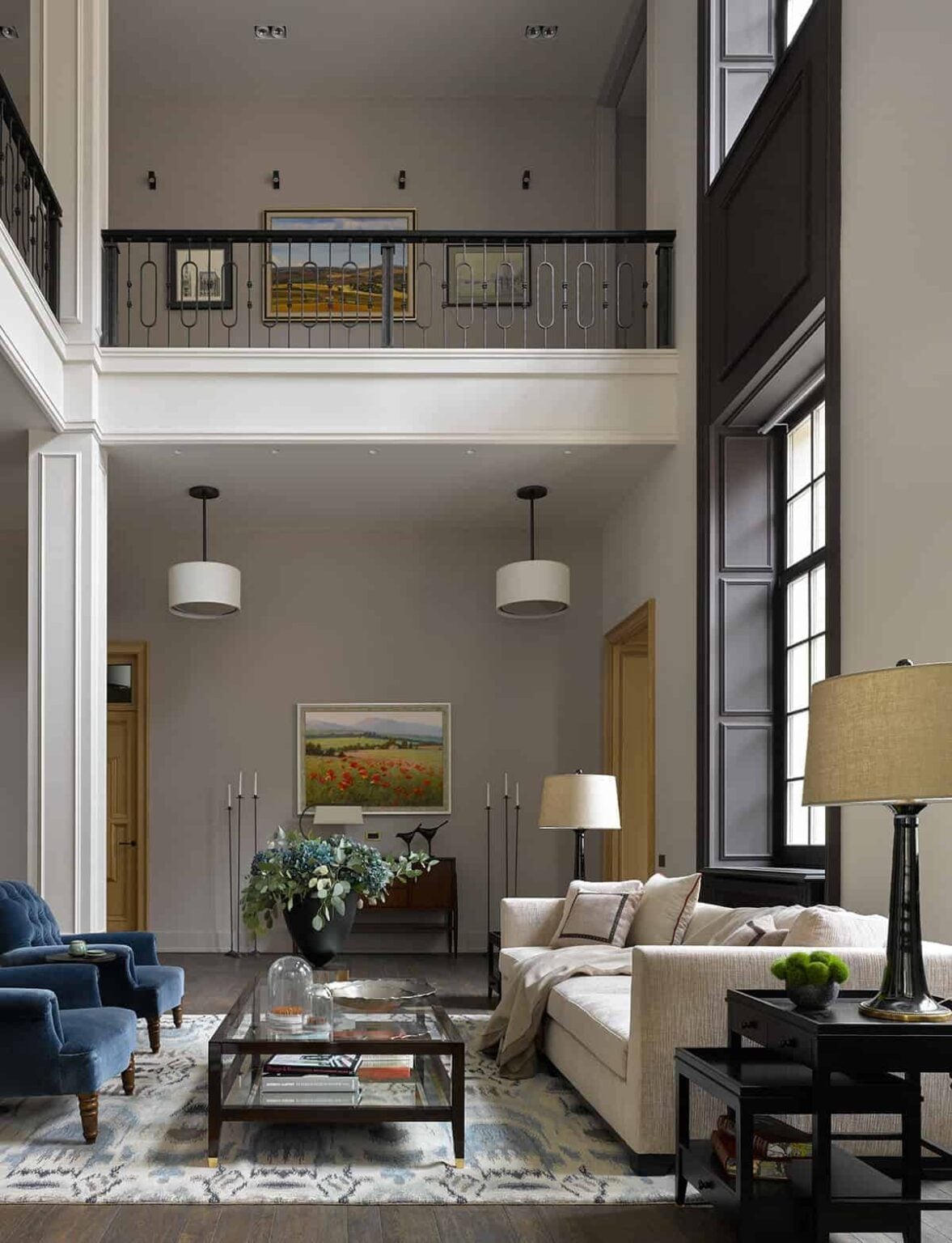 Traditional Style Examples 5 Traditional Style Homes – Exterior and Interior Examples & Ideas ...
