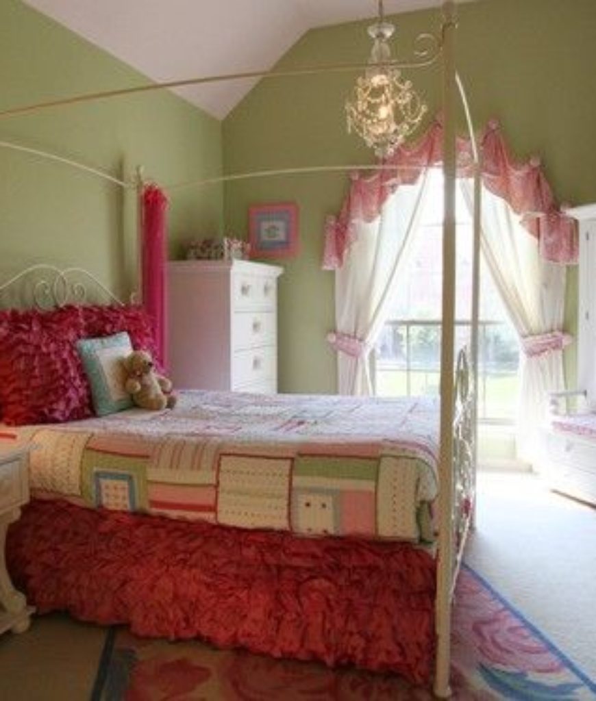 75 Green Bedroom Ideas for 2019