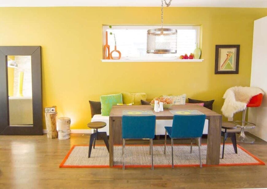 Colors that Go Well with Yellow for Interior Design