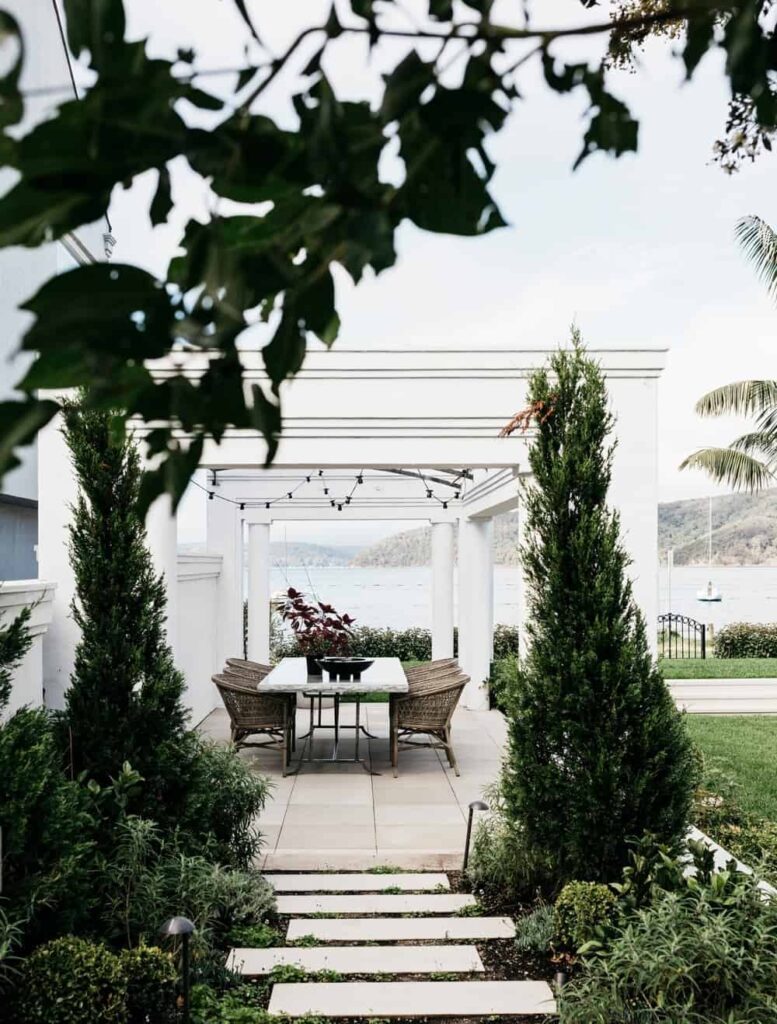 101 Patio Ideas and Designs (Photos) – Home Stratosphere