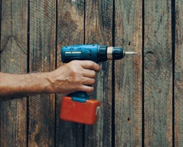 Power tools safety tips.