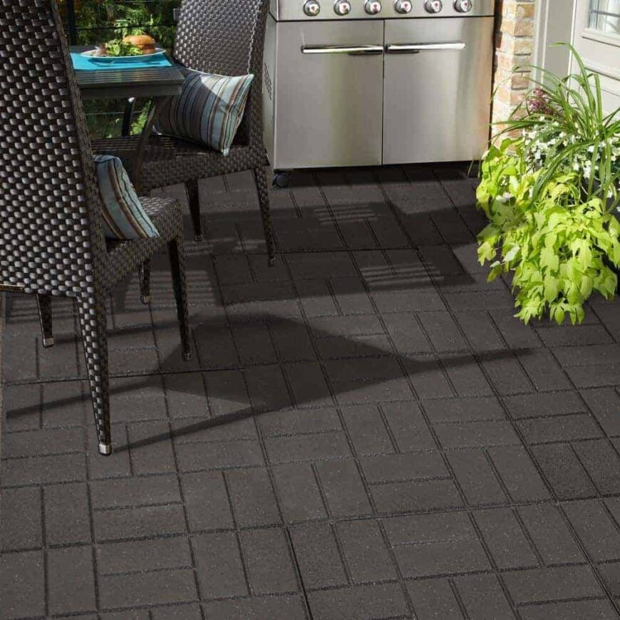 Comparing the Pros and Cons of 14 Different Types of Pavers for