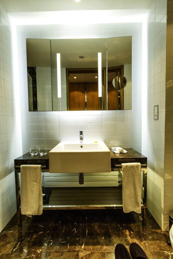 12 Perfect Powder Room Designs