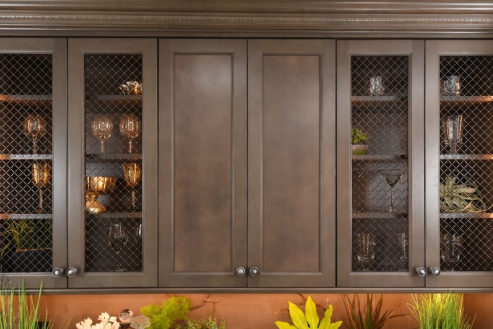 7 Low-Cost Alternatives to the Cabinet Door