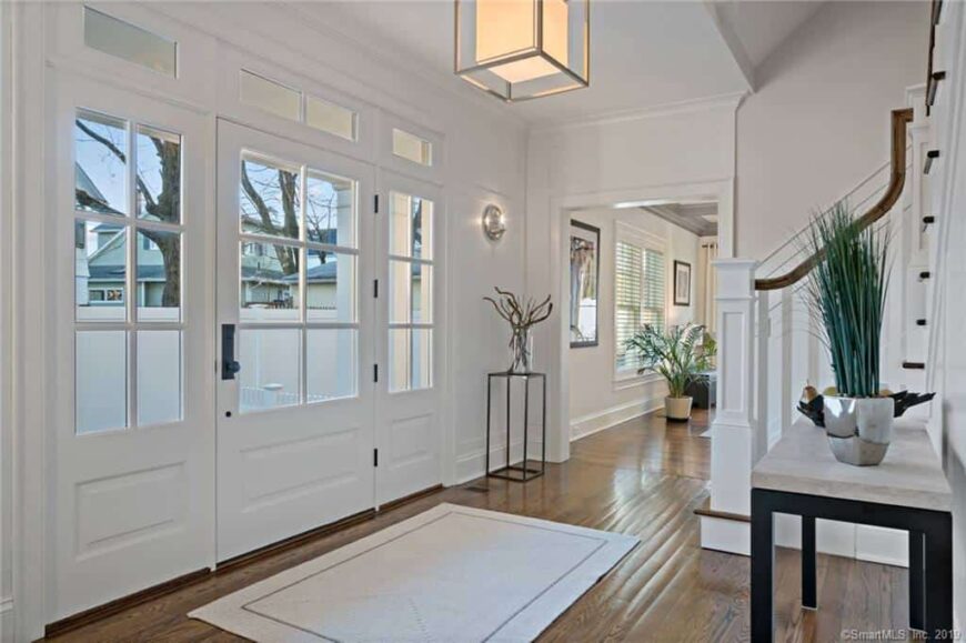 101 Foyer Ideas for Great First Impressions (Photos) – Home Stratosphere