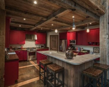 Rustic kitchen by RTM Architects