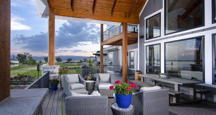 51 Covered Deck Designs and Ideas (Photos) – Home Stratosphere