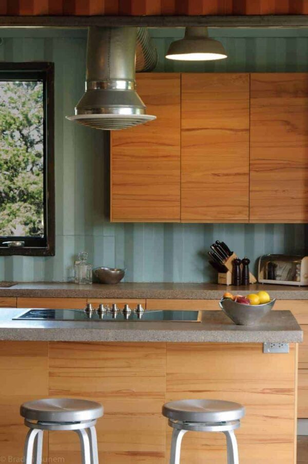 27 Clever Tiny House Kitchen Ideas (Photos)