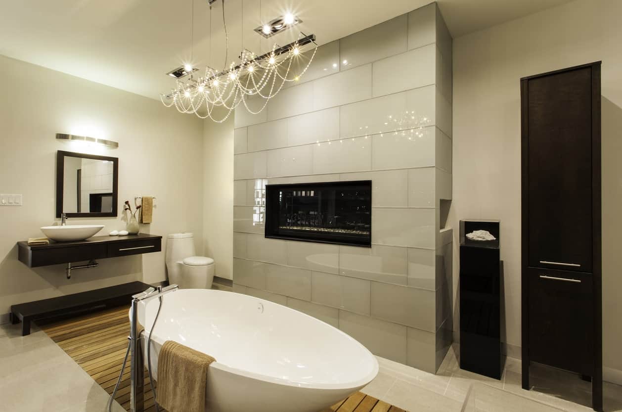 60 Primary Bathrooms with a Fireplace (Photos) Home Stratosphere