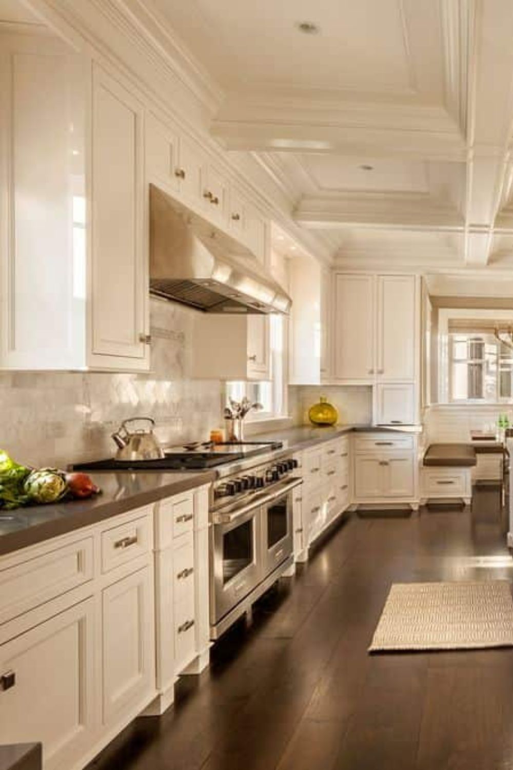 21 Traditional Kitchen Ideas Showcase Timeless Design Elements