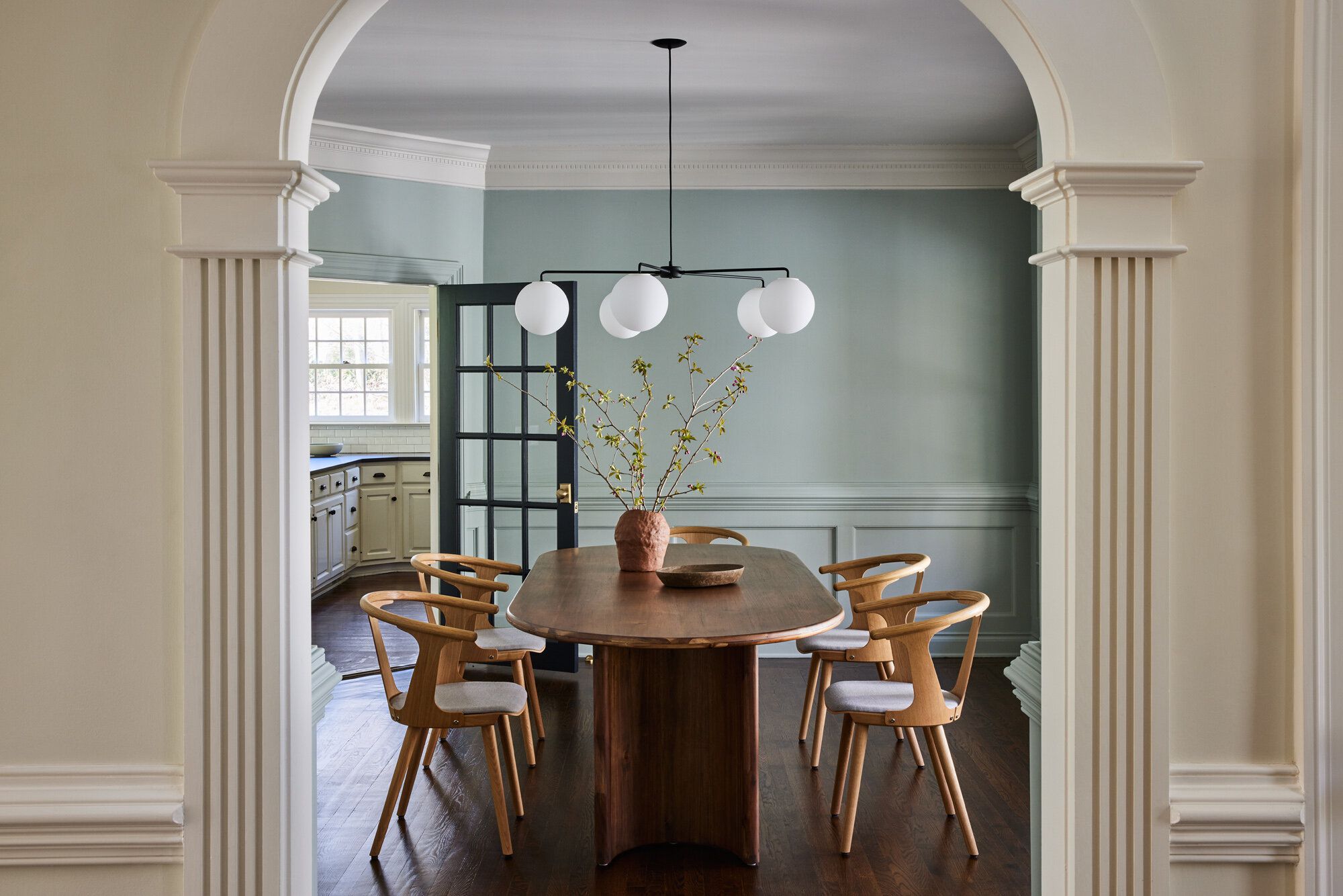 Feast Your Eyes: 19 Gorgeous Blue Dining Room Ideas that Will Elevate ...