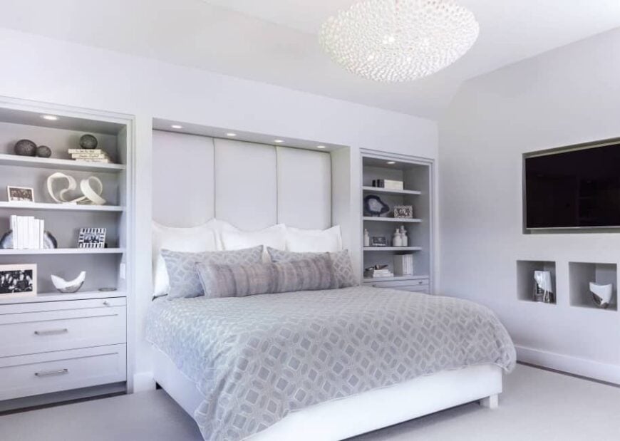 10 Primary Bedrooms With BuiltIn Shelves (2023 Guide and Photos