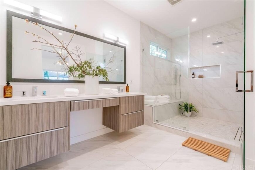 101 Contemporary Primary Bathroom Ideas (Photos)