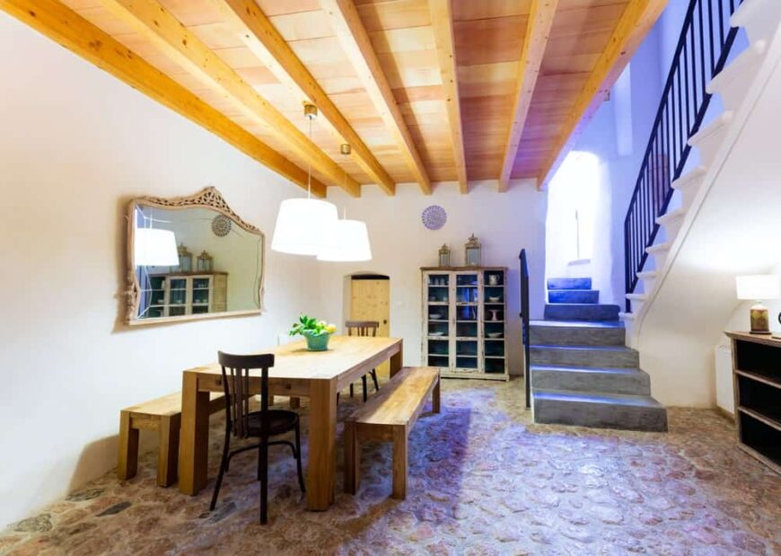 52 Spanish-Style Dining Room Ideas (Photos) – Home Stratosphere