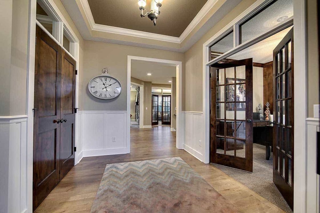 60 Craftsman-Style Foyer Ideas (Photos)