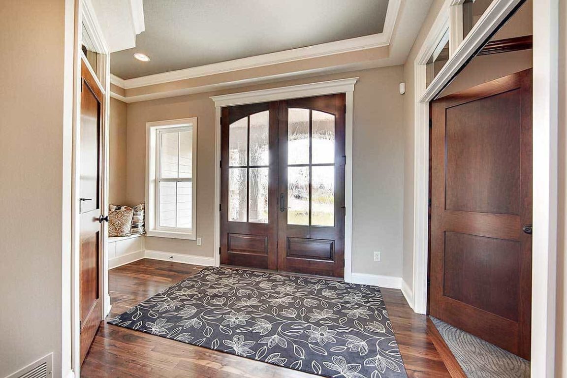60 Craftsman-Style Foyer Ideas (Photos)