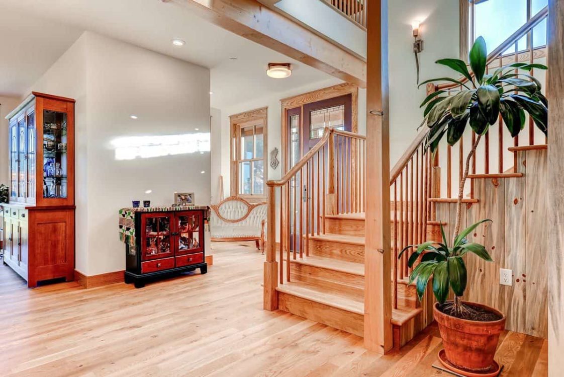 60 Craftsman-Style Foyer Ideas (Photos) - Home Stratosphere
