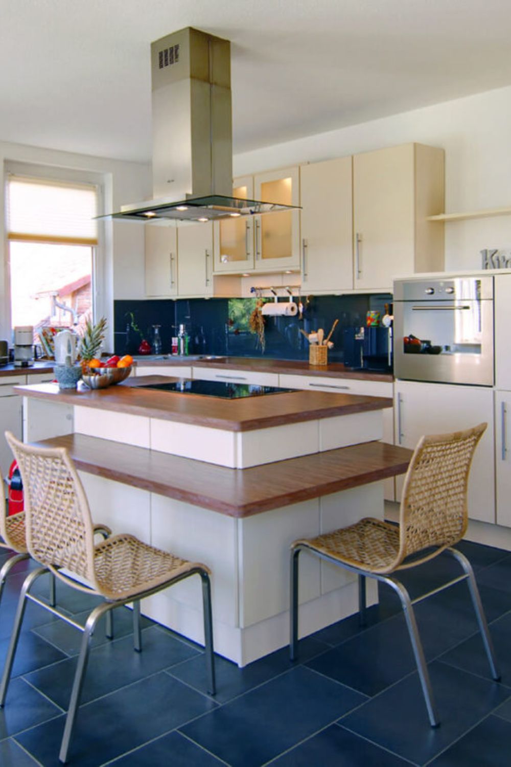 32 Kitchen Island and Stool Ideas to Create the Perfect Gathering Space ...