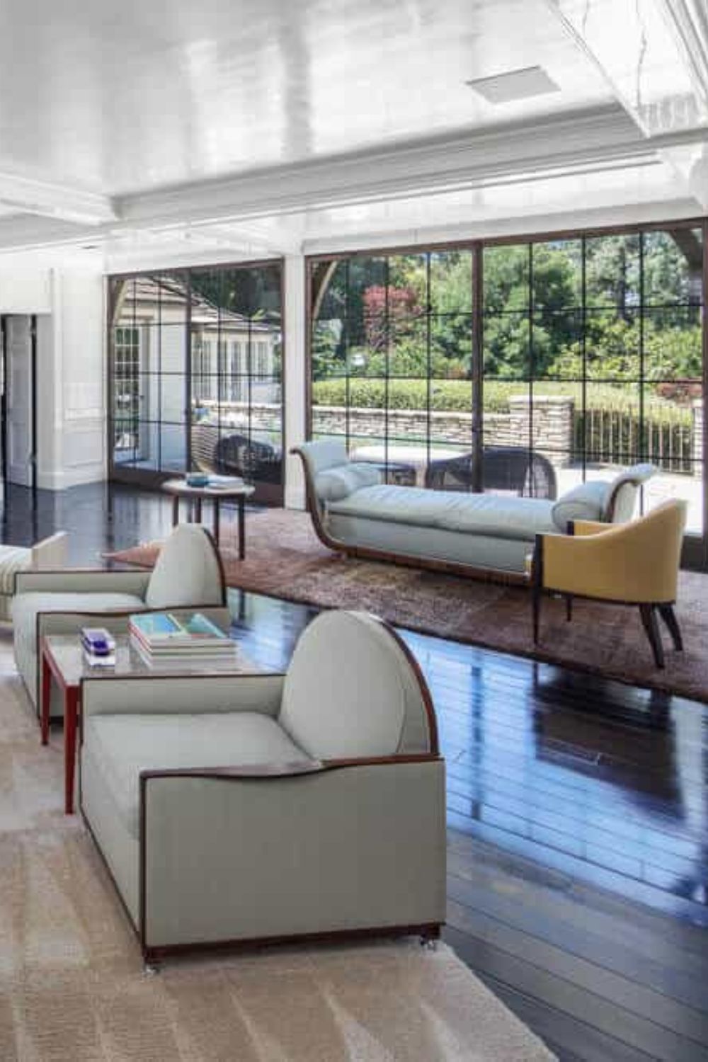 25 Celebrity Living Rooms Showcase Wide Range of Design Ideas