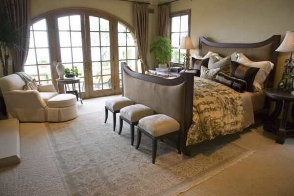 Small Space, Big Impact: 23 Medium Bedroom Ideas to Maximize Design ...