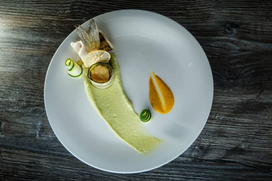 6 Different Types of Garnish (Plus 18 Garnish Ideas) Homeporio