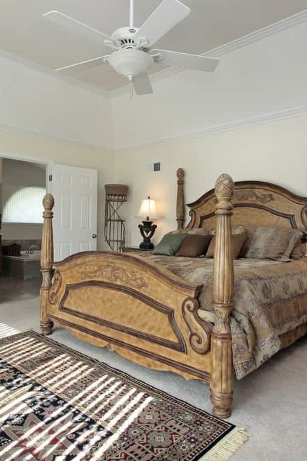 Small Space, Big Impact: 23 Medium Bedroom Ideas to Maximize Design ...