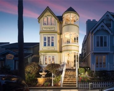 Victorian Home in Huntington Beach, CA