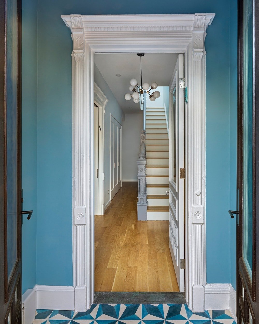 50 Victorian Style Foyer Ideas (Photos)