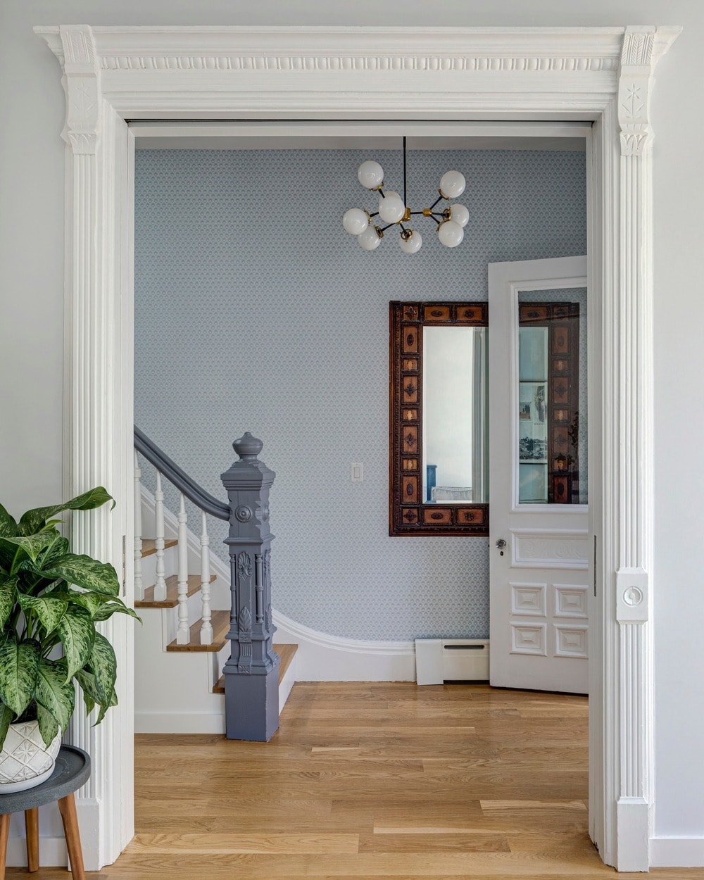 50 Victorian Style Foyer Ideas (Photos)