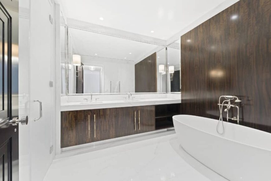 14 Townhouse Bathroom Ideas (Photos) – Home Stratosphere