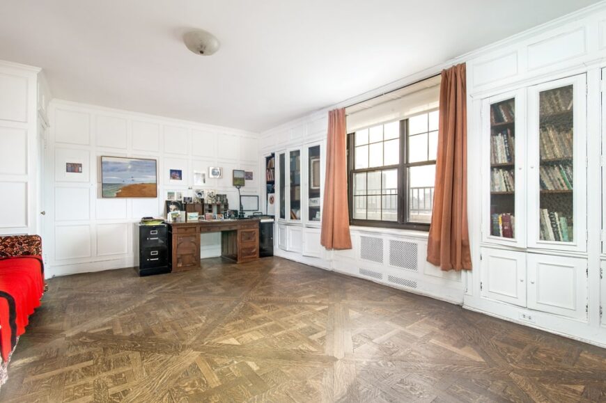 New York Penthouse Apartment with Its Own Greenhouse - Green Penthouse Apartments With Energy-Efficient Lighting For Sale