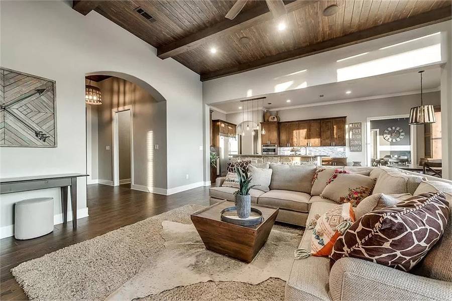 Modern Living Space with Open Kitchen Access