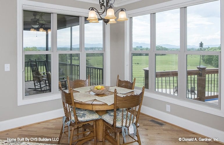 Bright and Inviting Dining Space with Scenic Views