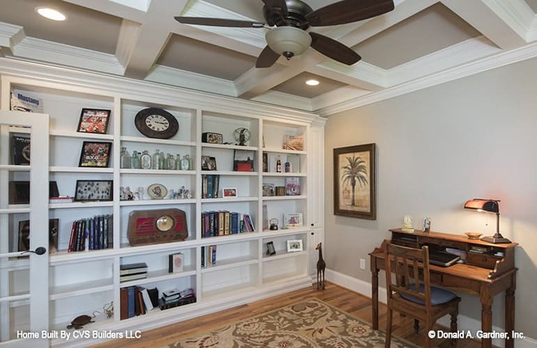 Elegant Home Office with Functional Built-In Shelves