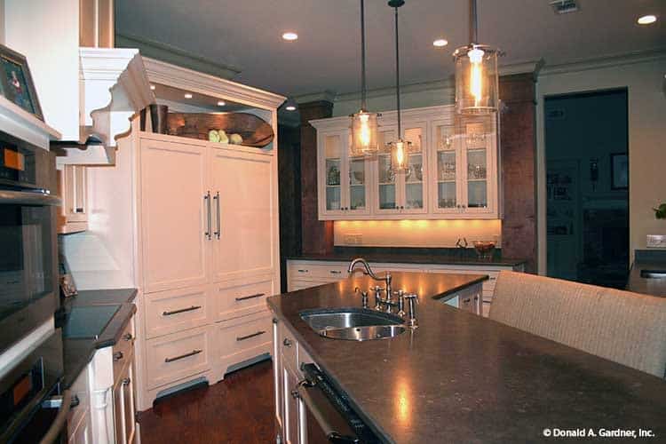 Spacious Kitchen Island with Integrated Features