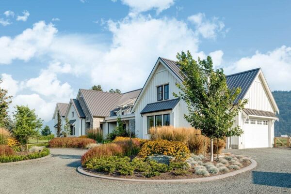 Explore This Luxurious 3-Bedroom Modern Farmhouse with a Vast Triple ...