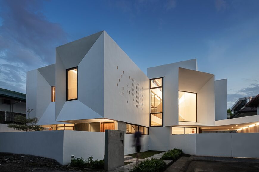 View of 10 Minimalist Style Homes – Exterior and Interior Examples & Ideas ...