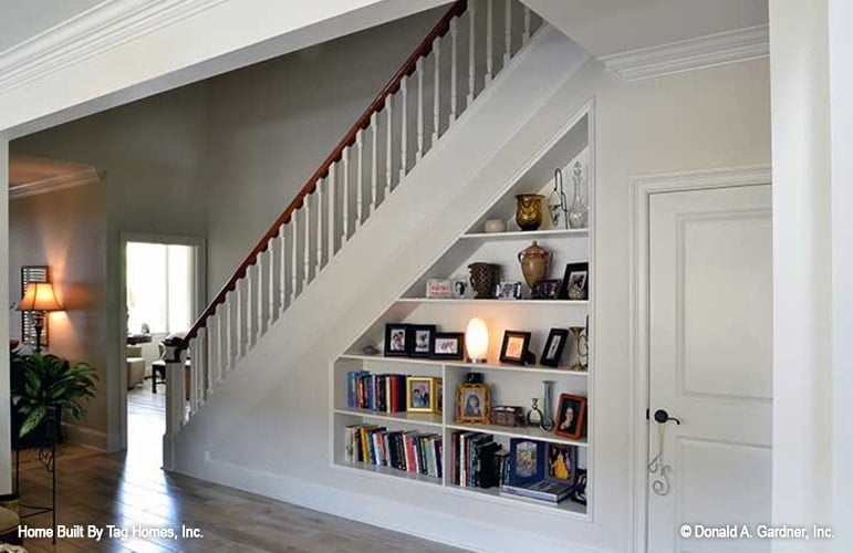 Elegantly Crafted Staircase with Functional Shelving