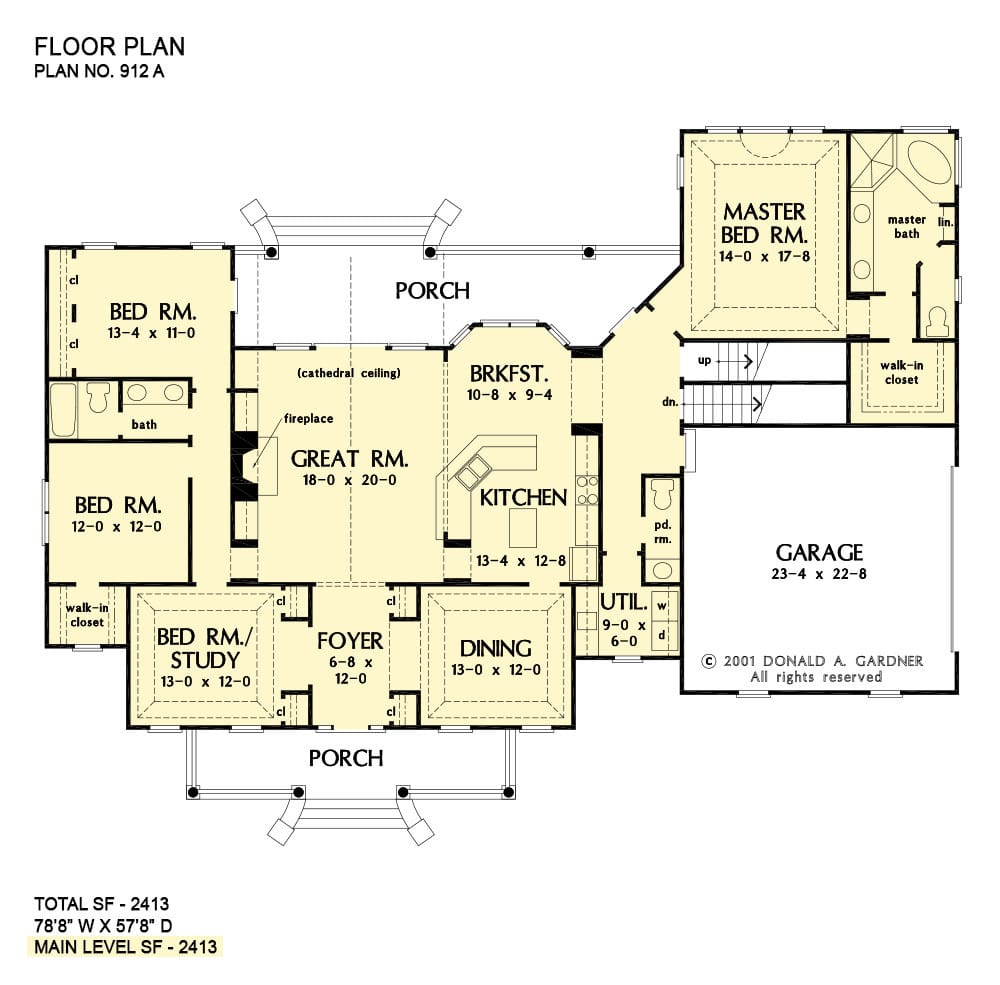 Main level floor plan showing the basement stairs location.