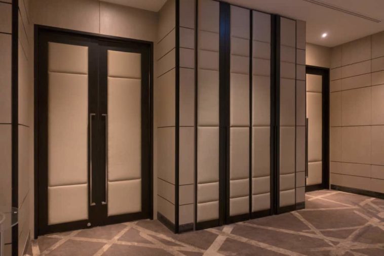 10 Different Types of Soundproof Room Dividers