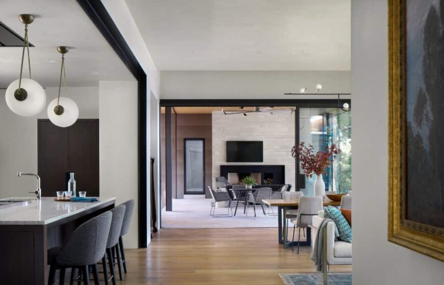 A Vintage Lake Austin Home with a Hexagon View by LaRue Architects ...