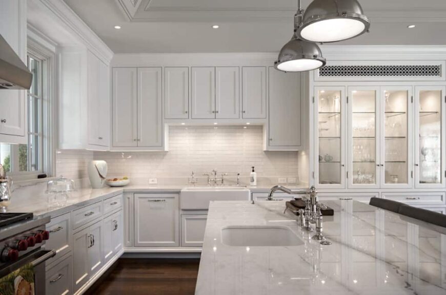 Brentwood Colonial by Darx Studio – Home Stratosphere