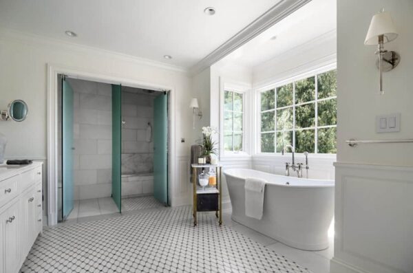 Brentwood Colonial by Darx Studio – Home Stratosphere