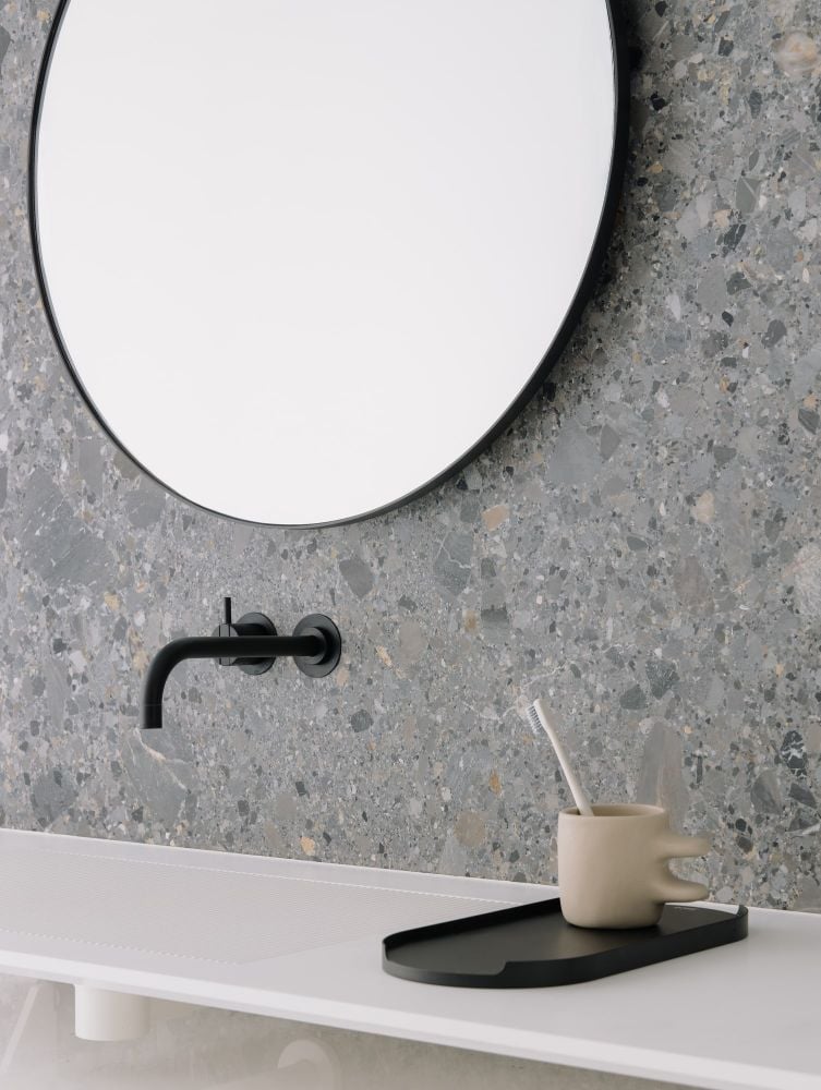 Urban cottage big mirror in white sink.