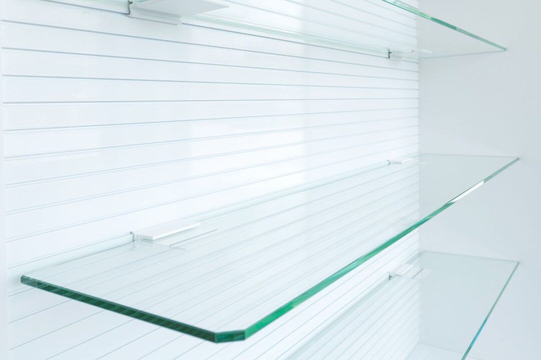 How Much Weight Can Glass Shelves Hold?