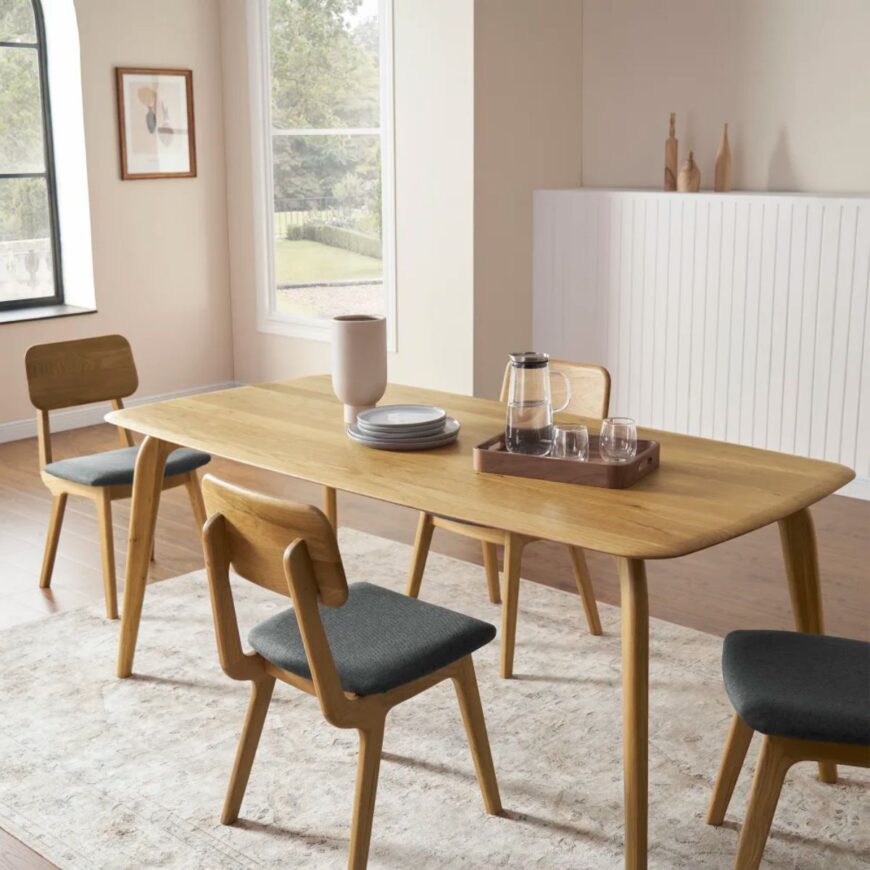 The Best Dining Table Brands (We Asked the Experts!)