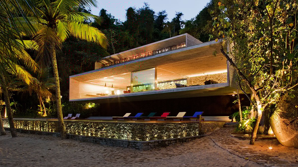 Paraty House – Paraty, Brazil by Studiomk27